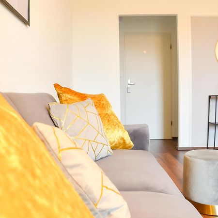 Milpau Buer 3 - Modernes Und Zentrales Premium-Apartment Mit Queensize-Bett, Netflix, Nespresso Und Smart-Tv Gelsenkirchen Exterior photo