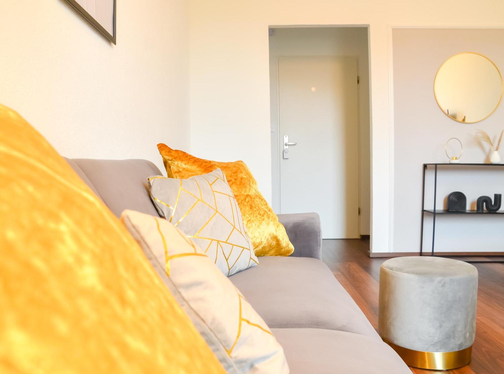 Milpau Buer 3 - Modernes Und Zentrales Premium-Apartment Mit Queensize-Bett, Netflix, Nespresso Und Smart-Tv Gelsenkirchen Exterior photo